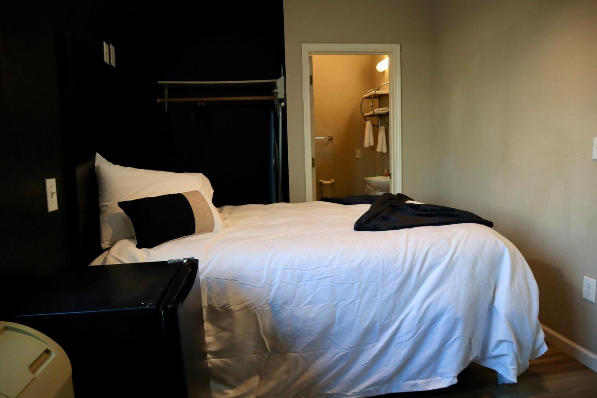 Hotel Dilley Grand Kamer foto